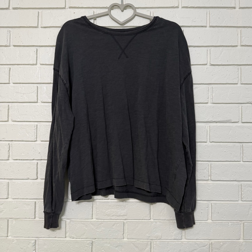 Universal Thread Charcoal Gray Long Sleeve Tee Women’s XXL